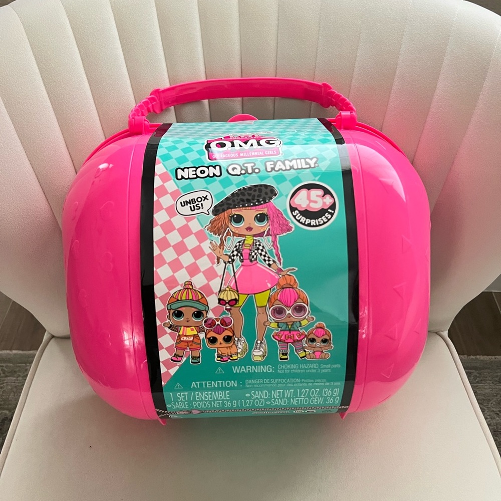 LOL surprise QT Neon Family Limited Edition 2021